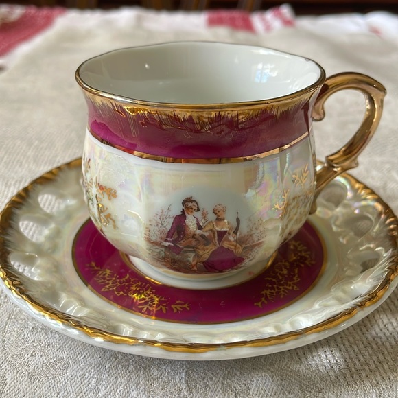 USA Imports Cosmos Japan iridescent porcelain tea or coffee cup & saucer set - Picture 8 of 8